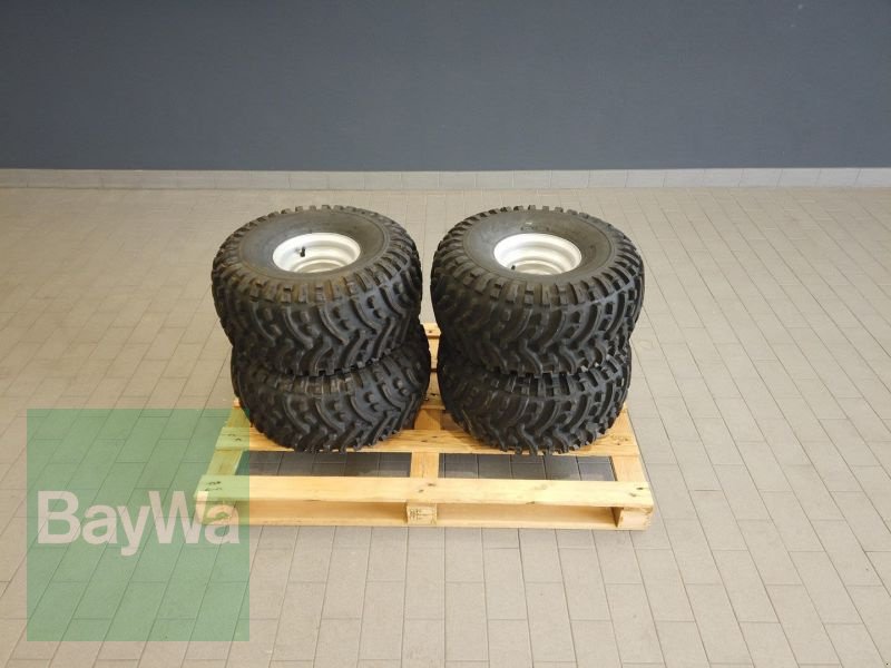 Rad tipa GiANT 22X11-8 LK4x100, Gebrauchtmaschine u Manching