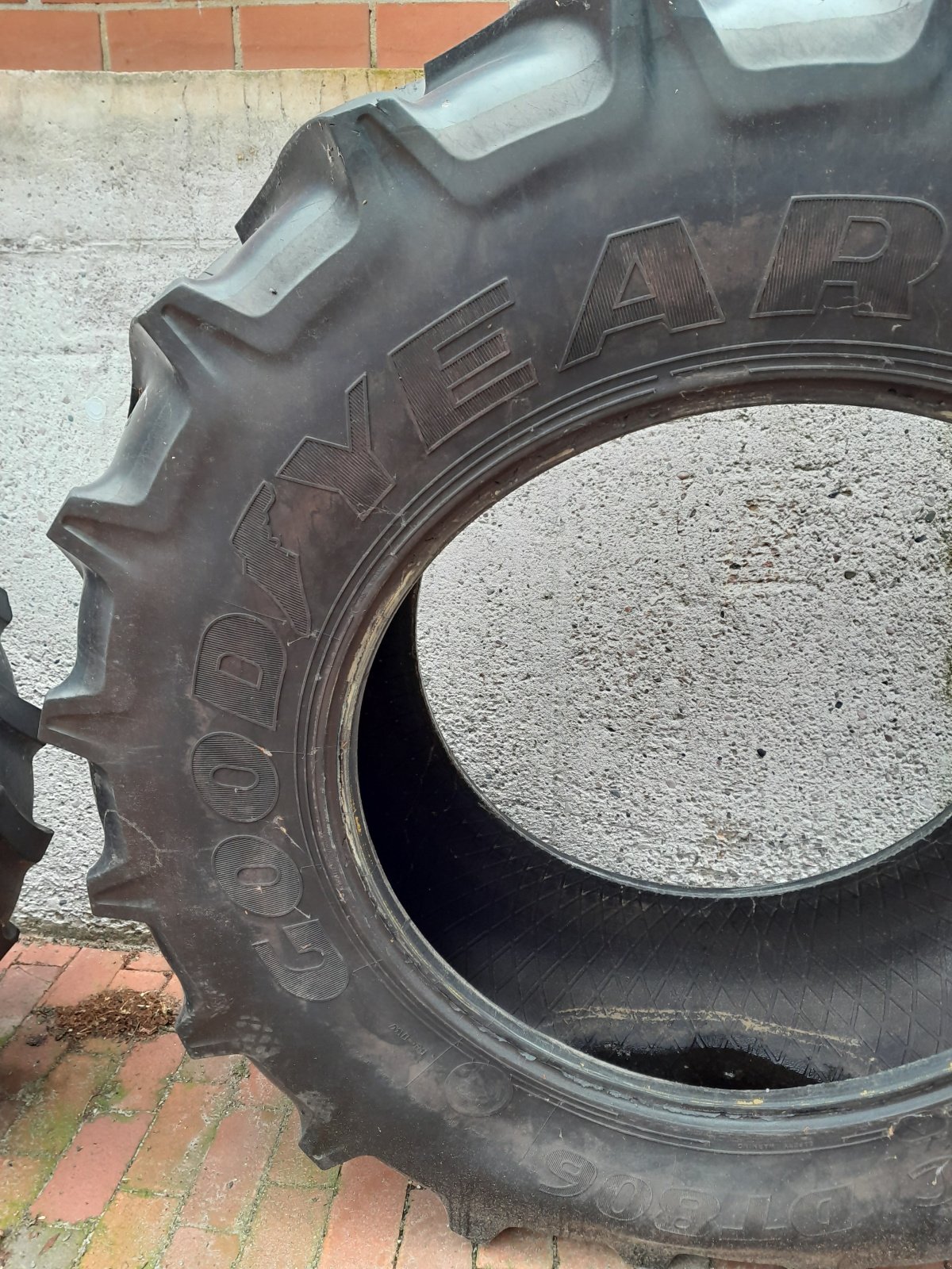 Rad of the type GoodYear 540/65 R34, Gebrauchtmaschine in Garrel (Picture 1)