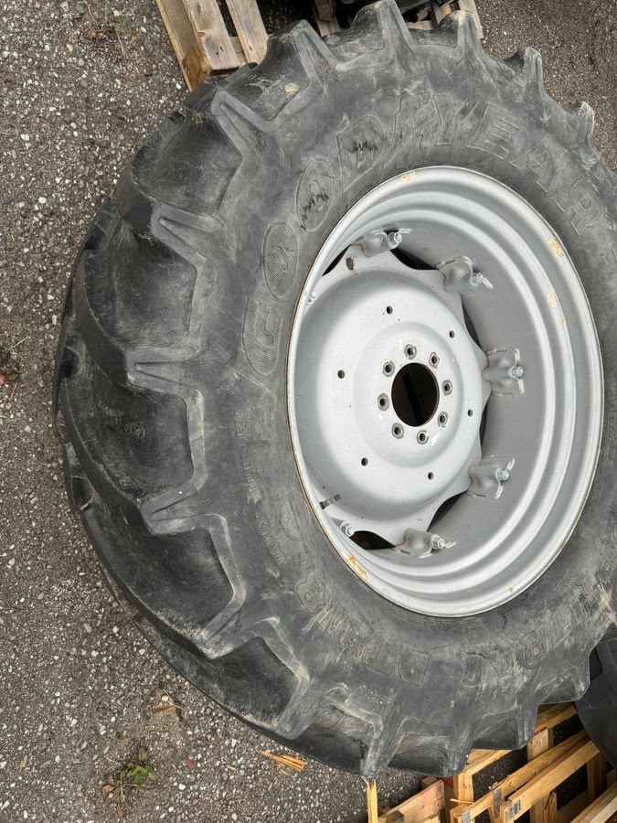 Rad tip GoodYear Kompletträder Case JXU, Gebrauchtmaschine in Mettmach (Poză 1)