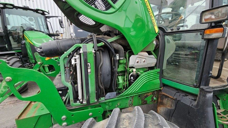 Rad Türe ait John Deere 6330, Gebrauchtmaschine içinde Altendorf (resim 4)