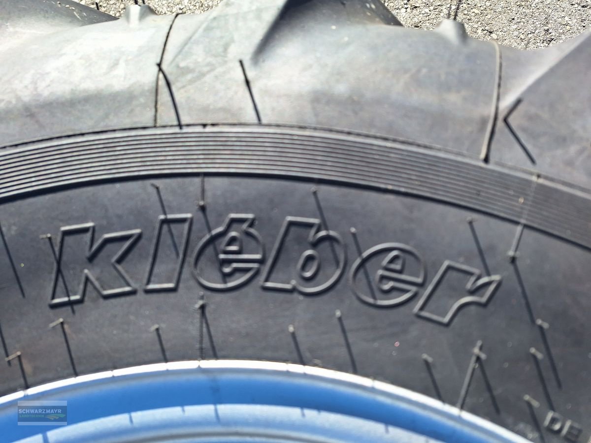 Rad Türe ait Kleber 420/85R30+375/75R20, Neumaschine içinde Gampern (resim 5)