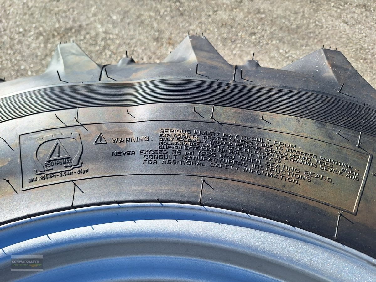 Rad Türe ait Kleber 420/85R30+375/75R20, Neumaschine içinde Gampern (resim 14)