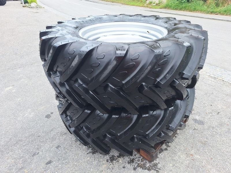 Rad от тип Kleber 480/70 R 30 Räder, Neumaschine в St. Marienkirchen (Снимка 3)