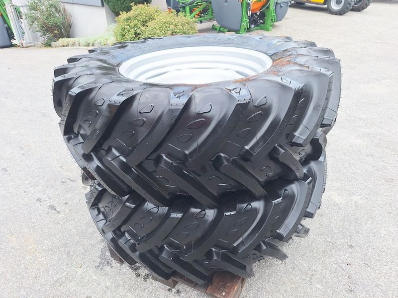 Rad del tipo Kleber 480/70 R 30 Räder, Neumaschine en St. Marienkirchen (Imagen 1)