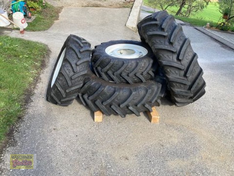 Rad tip Kleber Komplettradsatz zu New Holland T4 S, Neumaschine in Kötschach (Poză 8)