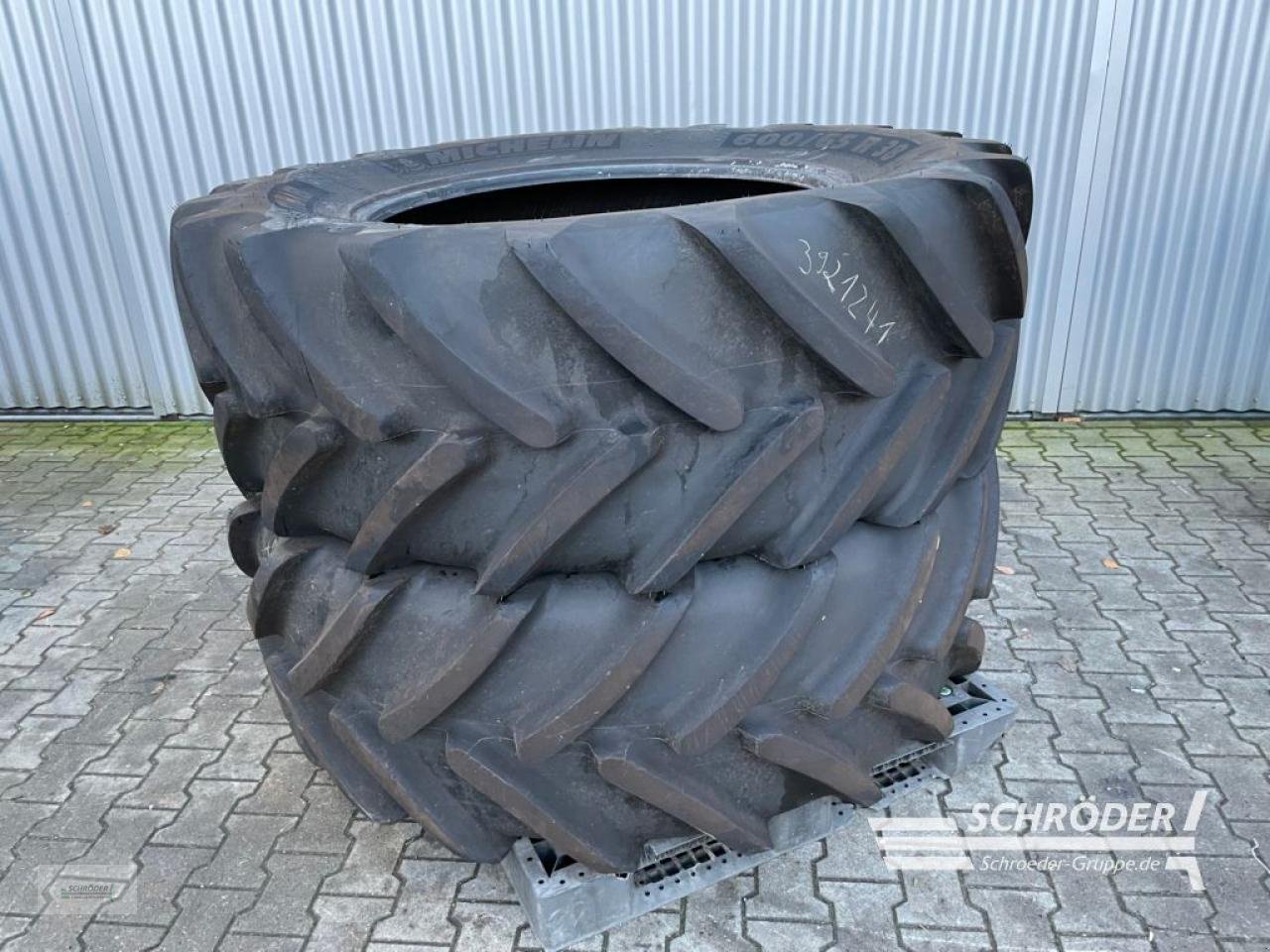 Rad typu Michelin 2X 600/65 R38, Gebrauchtmaschine w Wildeshausen (Zdjęcie 1)