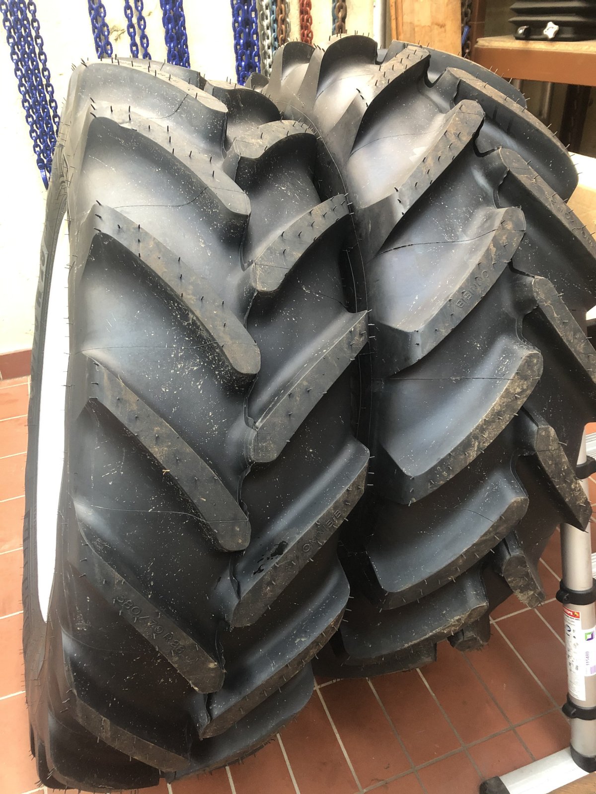 Rad typu Michelin 380/70 R 28, Neumaschine w Weismain (Zdjęcie 2)