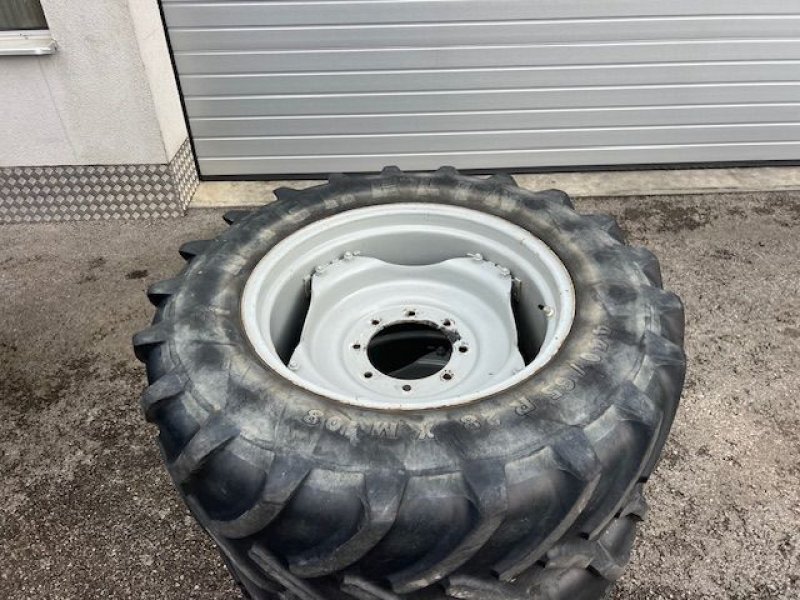 Rad Türe ait Michelin 440/65R28 XM108, Gebrauchtmaschine içinde NATTERNBACH (resim 2)