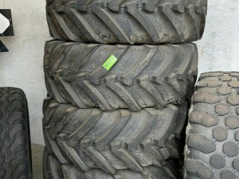 Rad des Typs Michelin 460/70 R24, Gebrauchtmaschine in Calbe / Saale