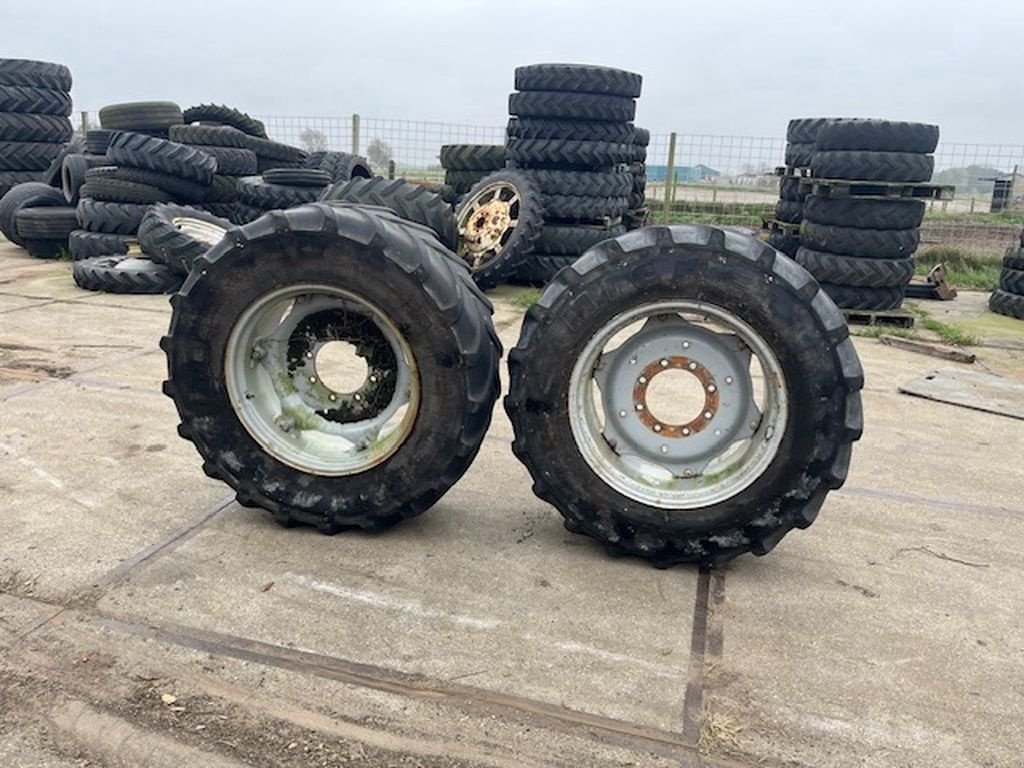 Rad des Typs Michelin 480\65 R28 X M100, Gebrauchtmaschine in Callantsoog (Bild 5)