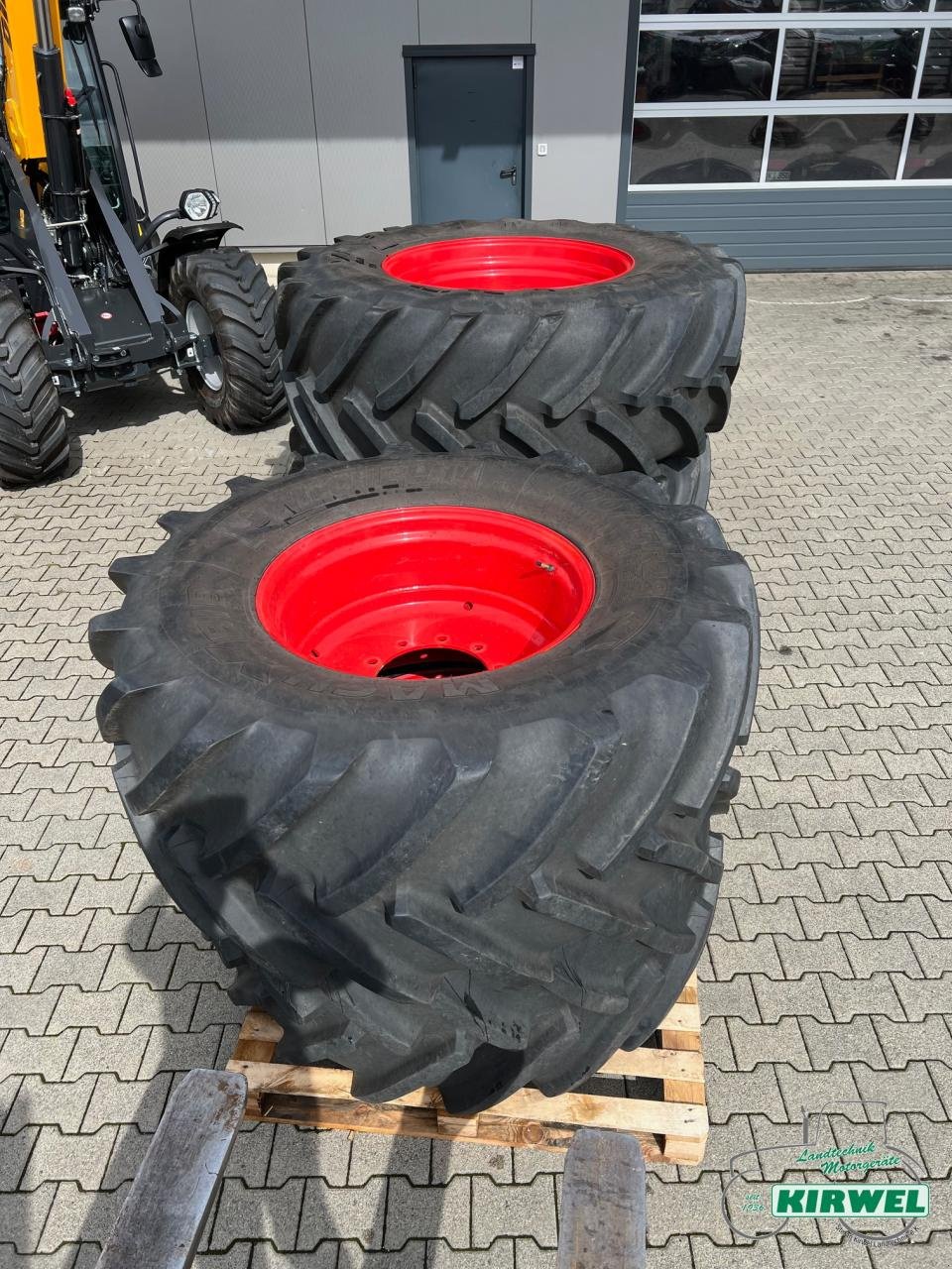 Rad типа Michelin 650/75 R38 // 600/65 R28 MachXbib, Gebrauchtmaschine в Blankenheim (Фотография 2)