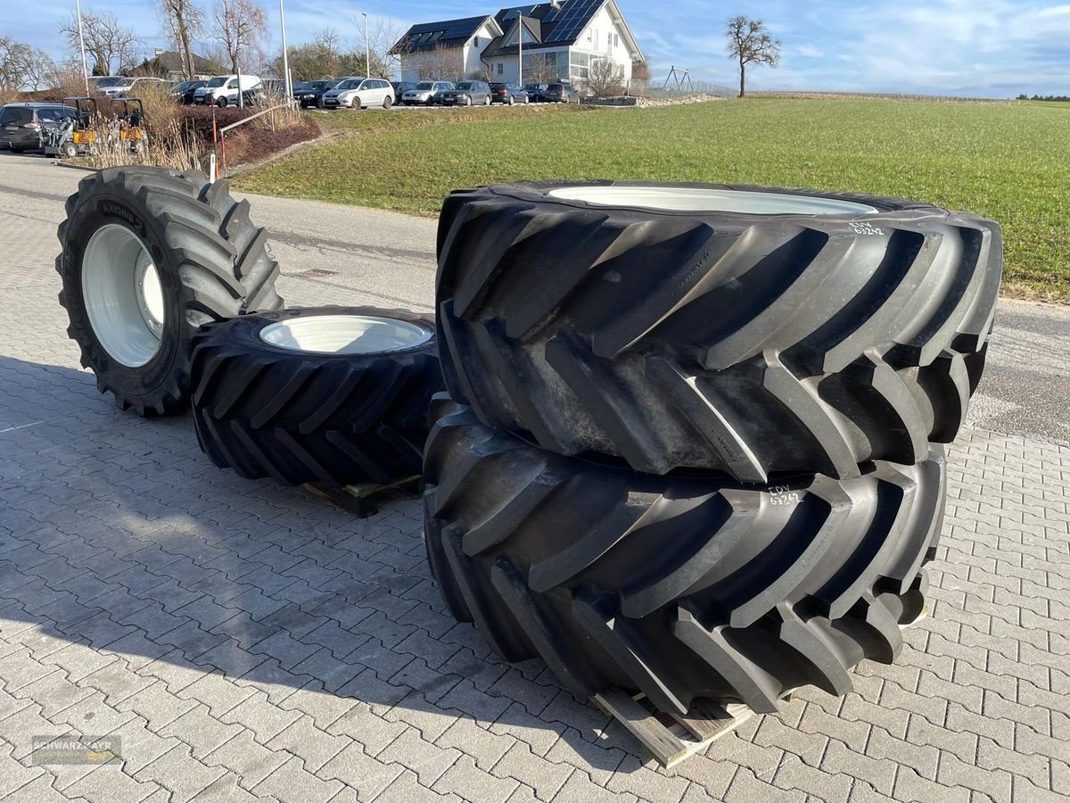 Rad del tipo Michelin 710/60R42+600/60R30, Neumaschine In Aurolzmünster (Immagine 7)