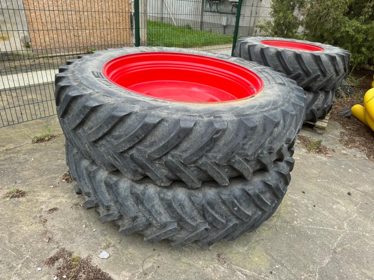 Rad of the type Michelin Pflegebereifung für 9er Fendt 480/80 R50 & 460/85 R34, Gebrauchtmaschine in Könnern (Picture 1)