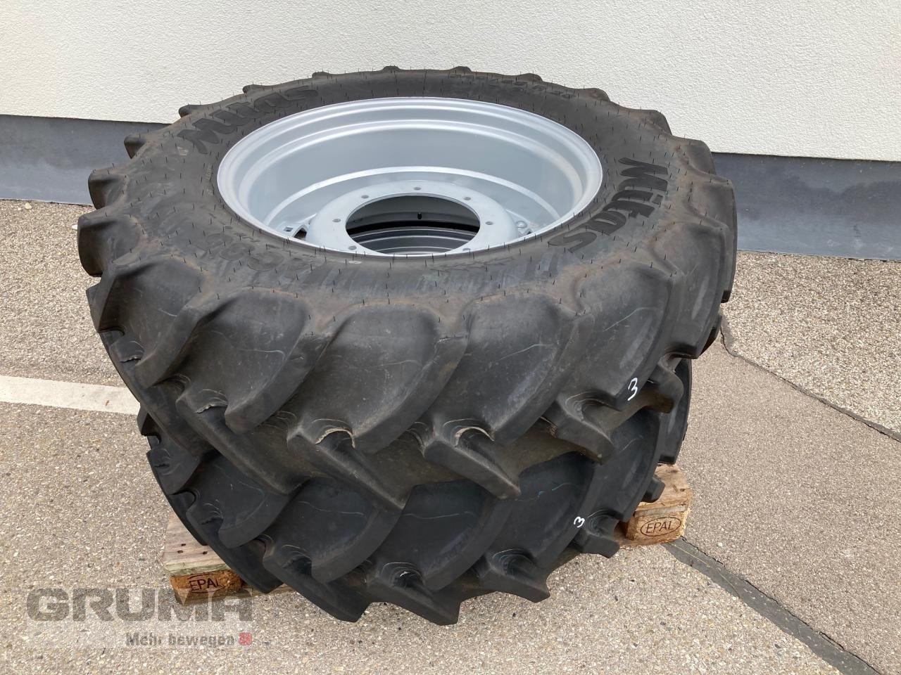 Rad του τύπου Mitas 340/85R28 (13.6R28) AC 85, Gebrauchtmaschine σε Friedberg-Derching (Φωτογραφία 1)