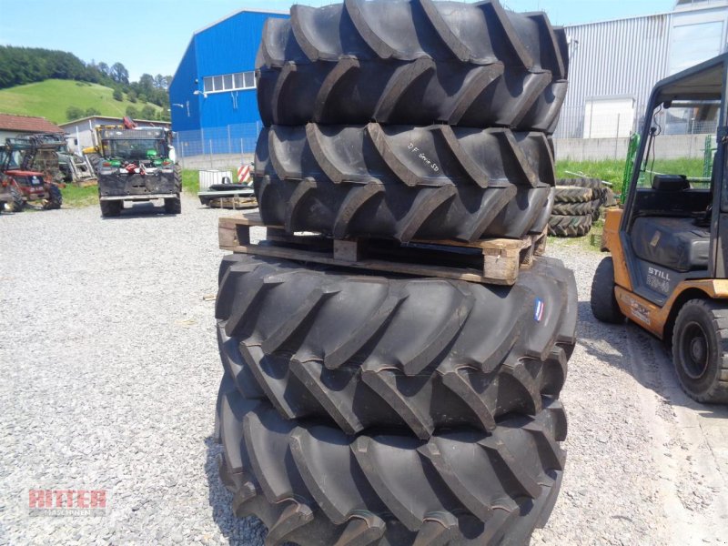 Rad van het type Mitas 360/70 R24 & 480/70 R30, Gebrauchtmaschine in Zell a. H.