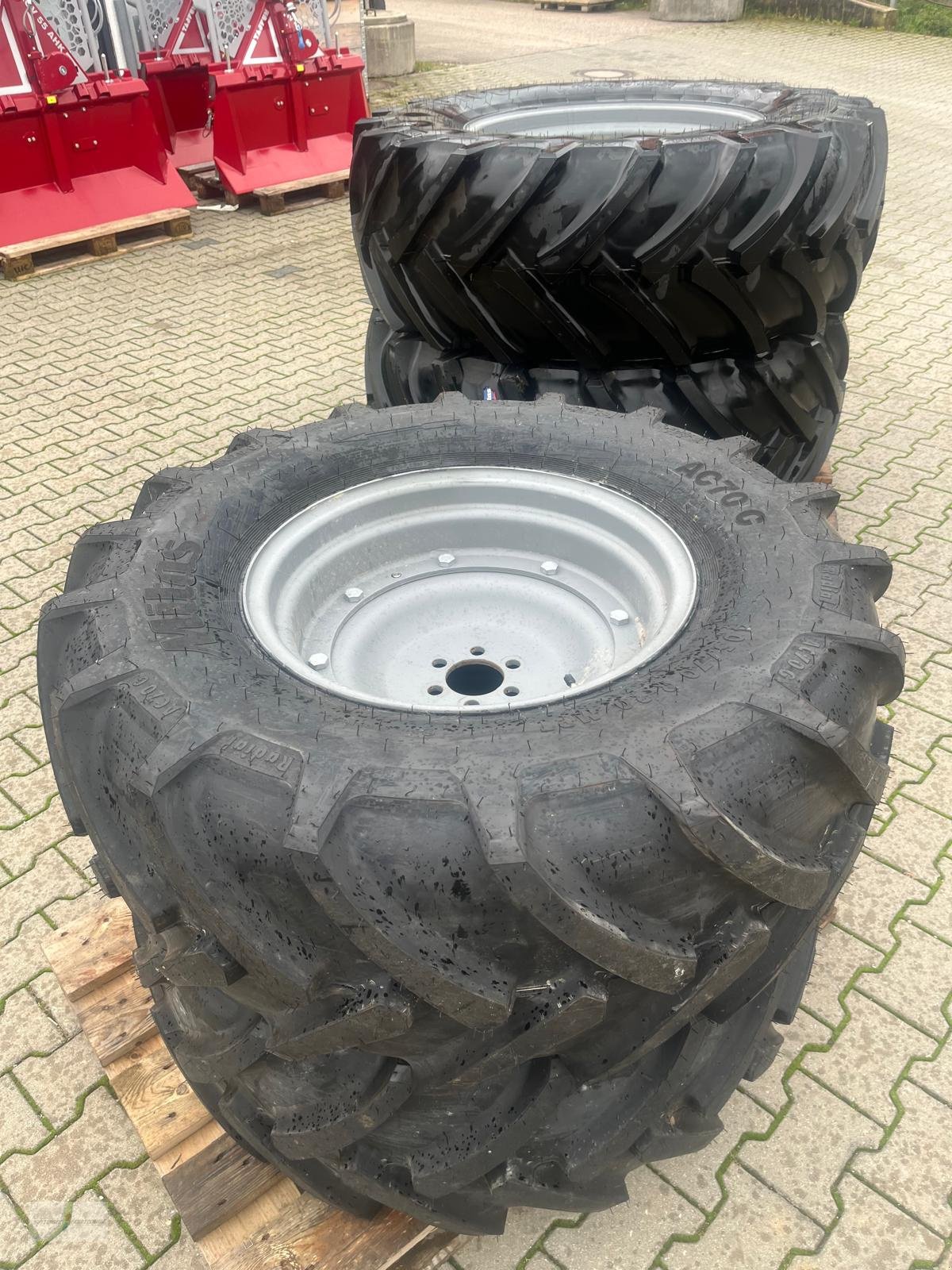 Rad del tipo Mitas 405/70R20, Neumaschine en Treuchtlingen (Imagen 9)