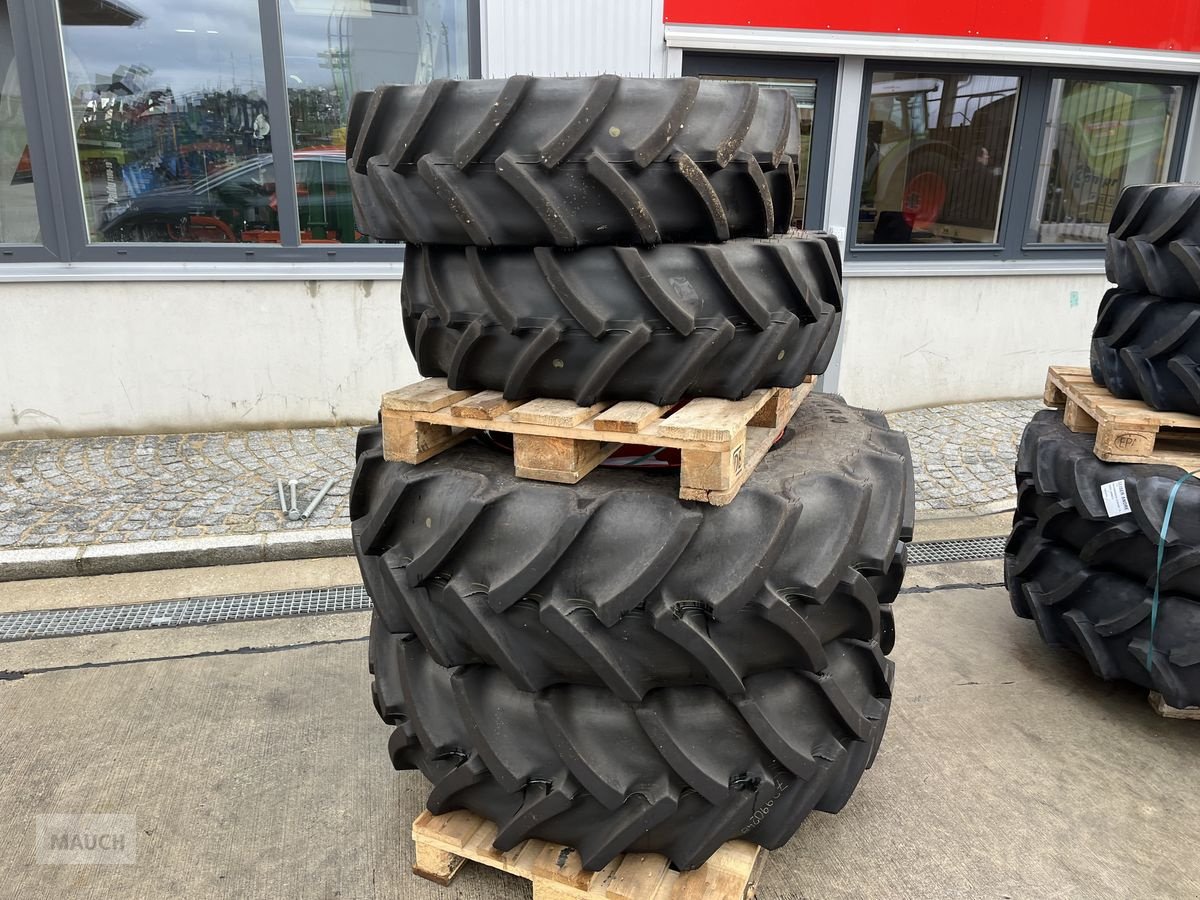 Rad του τύπου Mitas 420/85R30 und 320/70 R24, Neumaschine σε Burgkirchen (Φωτογραφία 3)