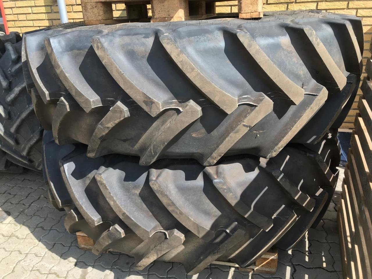 Rad of the type Mitas 520/85R42+420/85R30, Gebrauchtmaschine in Give (Picture 1)