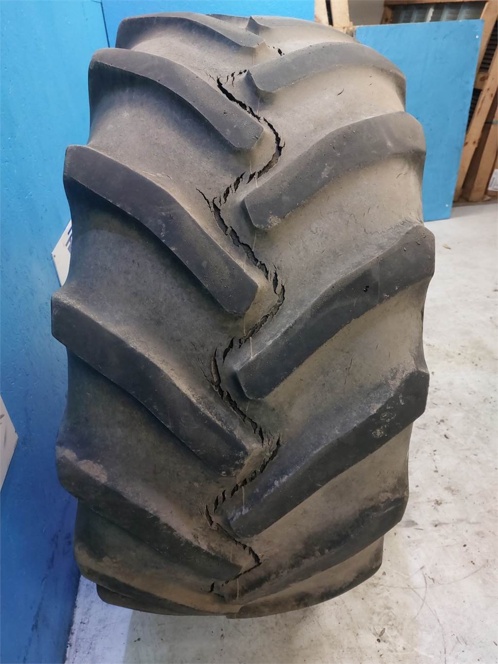 Rad typu New Holland 24 540/65R24, Gebrauchtmaschine w Hemmet (Zdjęcie 8)