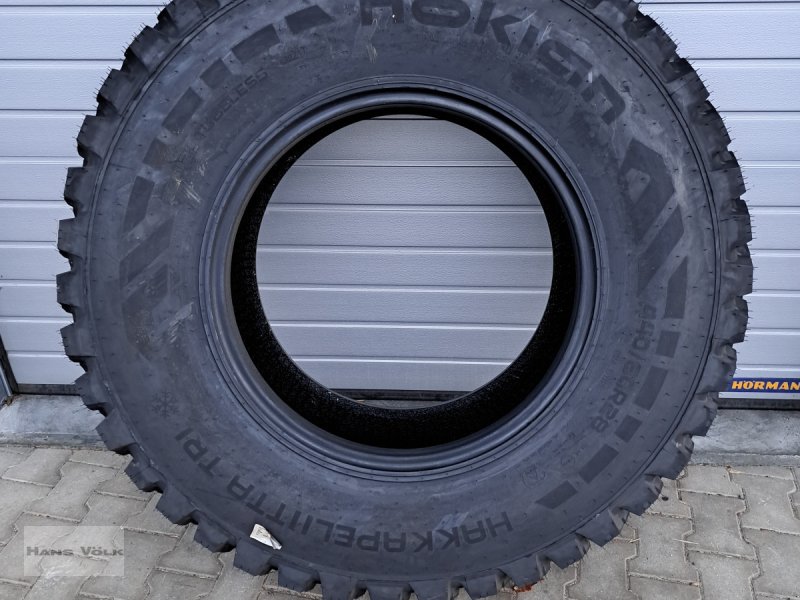 Rad του τύπου Nokian 440/80 R28 Hakkapeliitta TRI, M&S, Neumaschine σε Antdorf (Φωτογραφία 1)