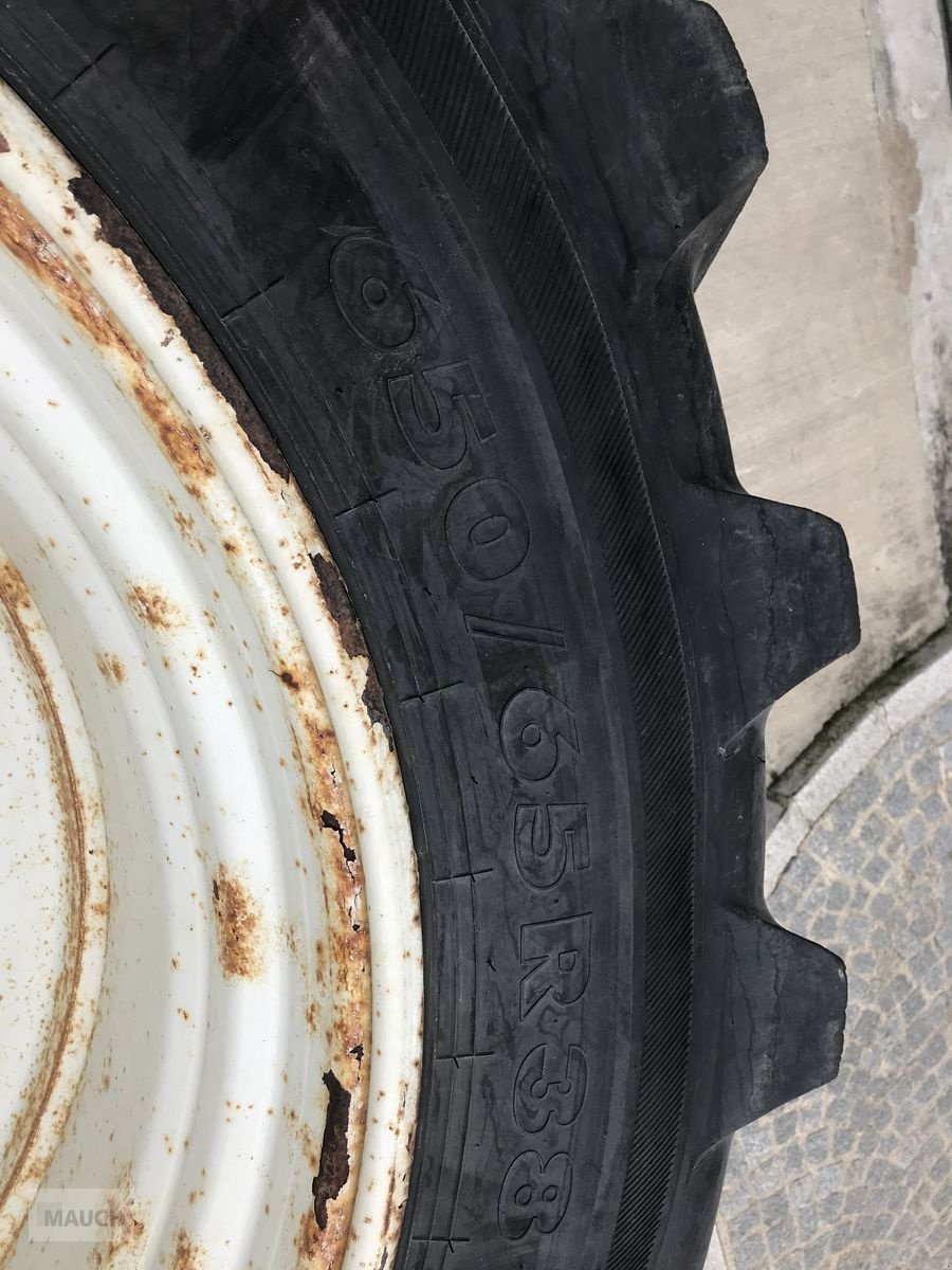 Rad des Typs Nokian 650/65R38 + 600/60R28, Gebrauchtmaschine in Burgkirchen (Bild 9)