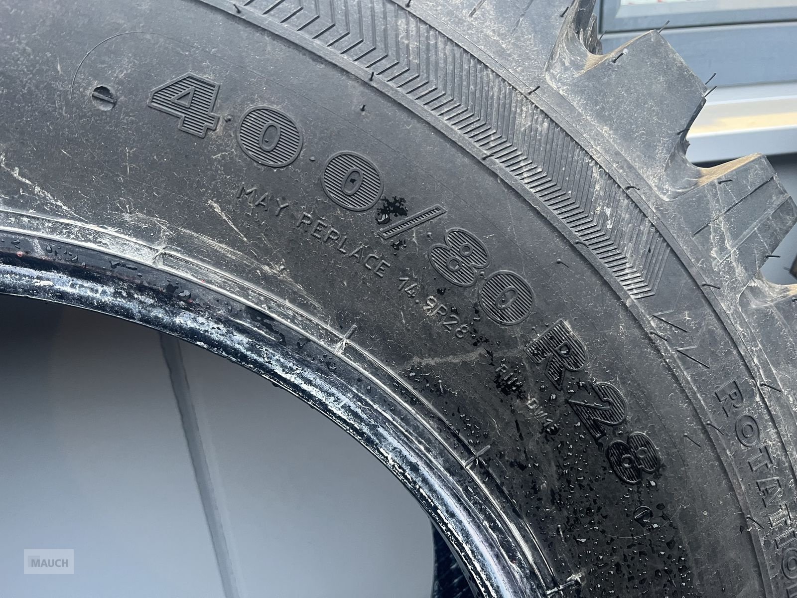 Rad Türe ait Nokian Reifen 400/80R28, 1 Paar, Neumaschine içinde Eben (resim 9)