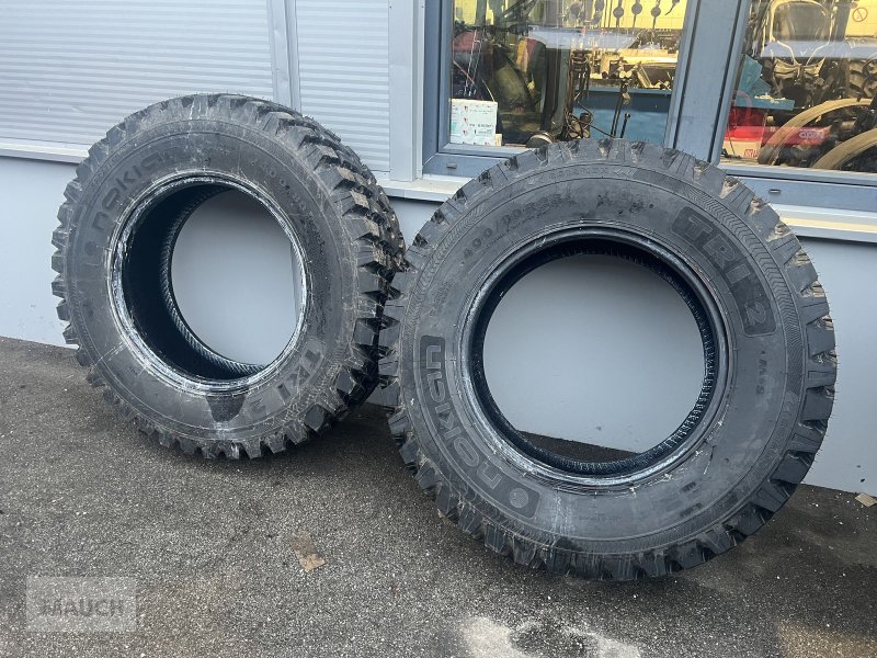 Rad des Typs Nokian Reifen 400/80R28, 1 Paar, Neumaschine in Eben (Bild 1)