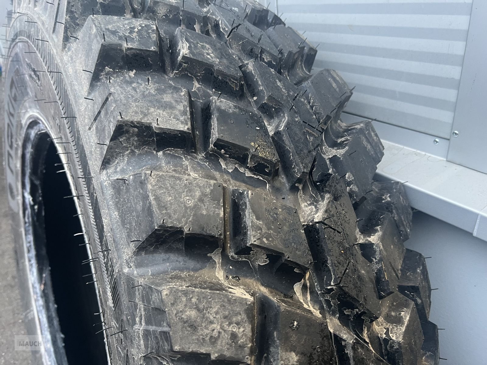 Rad от тип Nokian Reifen 400/80R28, 1 Paar, Neumaschine в Eben (Снимка 5)