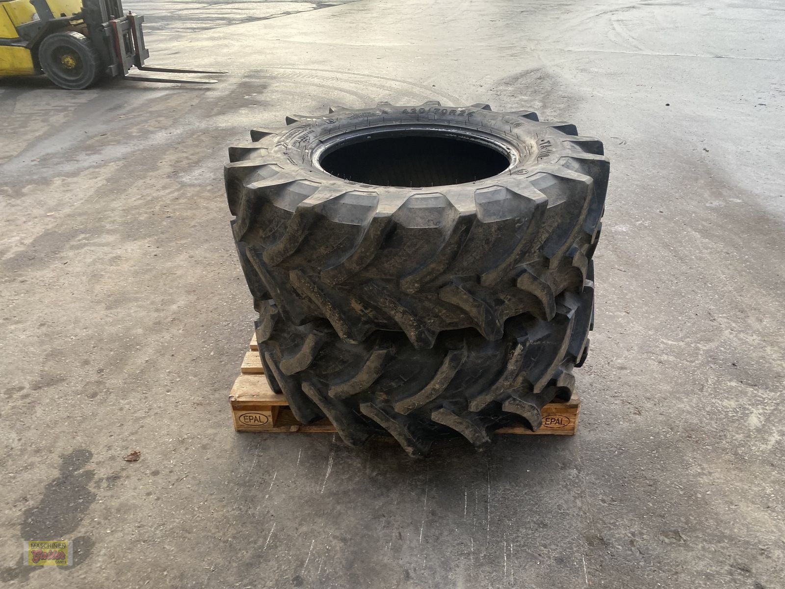 Rad типа Petlas TA-110 Ackerstollenreifen 420/70 R24, Gebrauchtmaschine в Kötschach (Фотография 4)