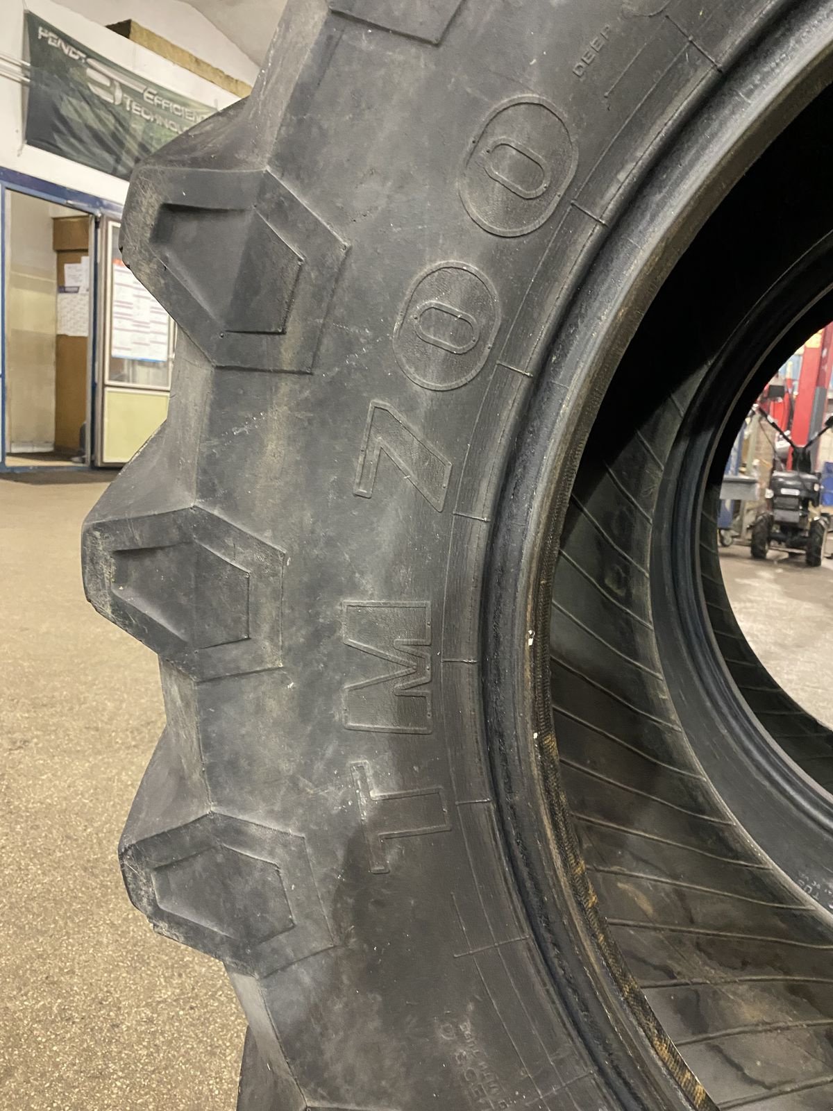 Rad типа Pirelli 480/70R30, Gebrauchtmaschine в Ebensee (Фотография 3)