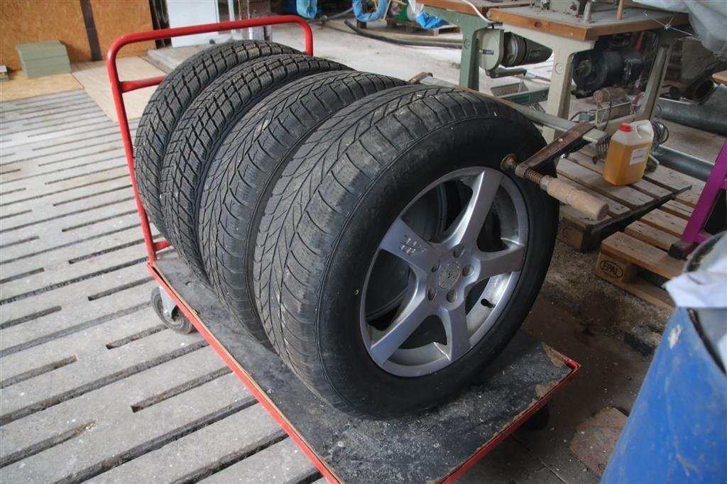 Rad typu Sonstige 235/65R 17  Volvo hjul, Gebrauchtmaschine v Høng (Obrázek 4)