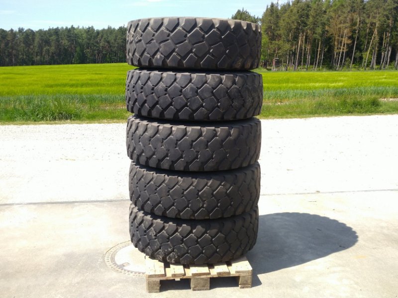 Rad du type Sonstige 365/85 R 20 Reifen mit Felgen XZL Radial Kompletträder Ersatzreifen, Gebrauchtmaschine en Großschönbrunn (Photo 1)