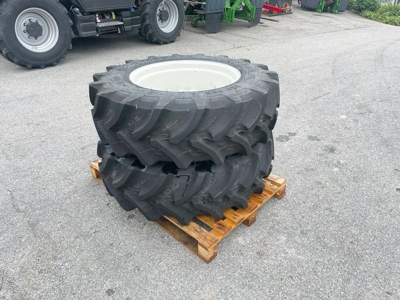 Rad typu Sonstige Starmaxx 360/70 R 24 TR-110 Räder, Neumaschine v St. Marienkirchen (Obrázek 1)