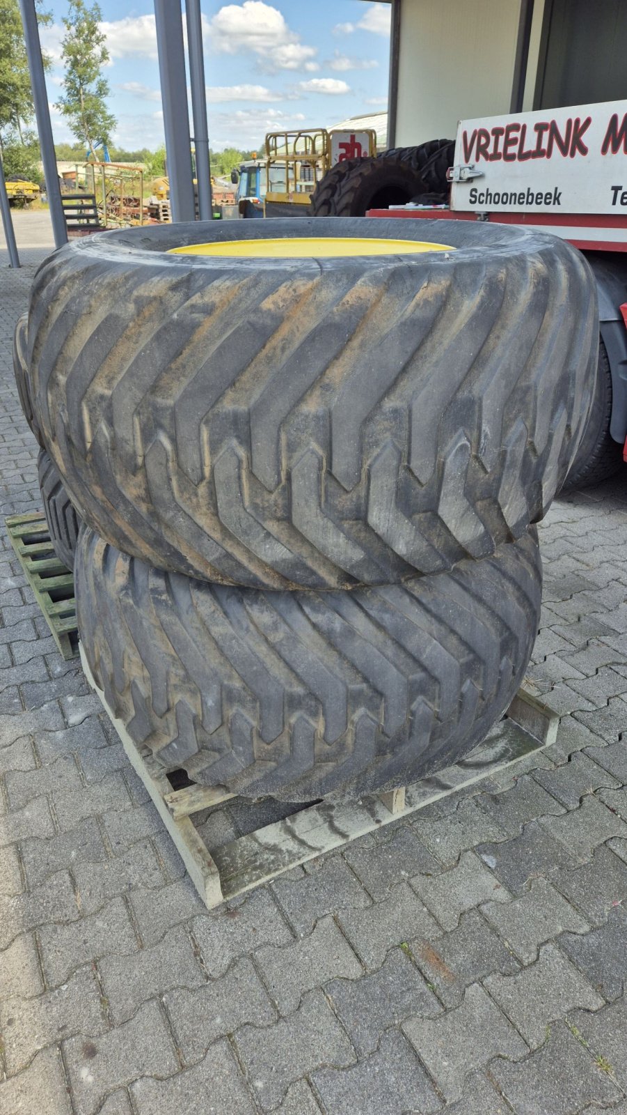 Rad tip Sonstige Trelleborg Alliance John Deere 600/55-26.5 en 500/45-22.5 set, Gebrauchtmaschine in Schoonebeek (Poză 3)