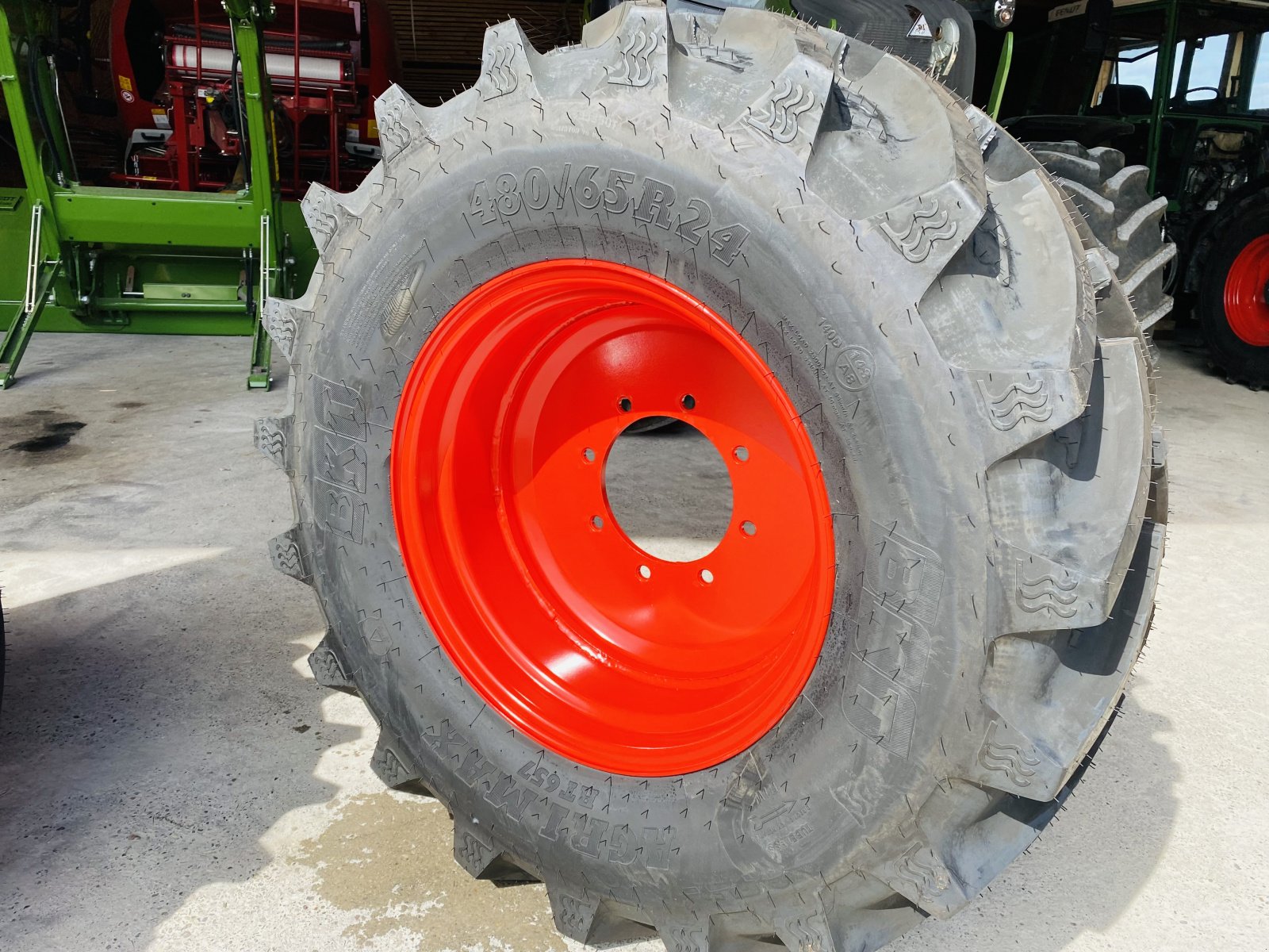 Rad typu Trelleborg 480/65 R24, Neumaschine v Herrsching (Obrázek 12)