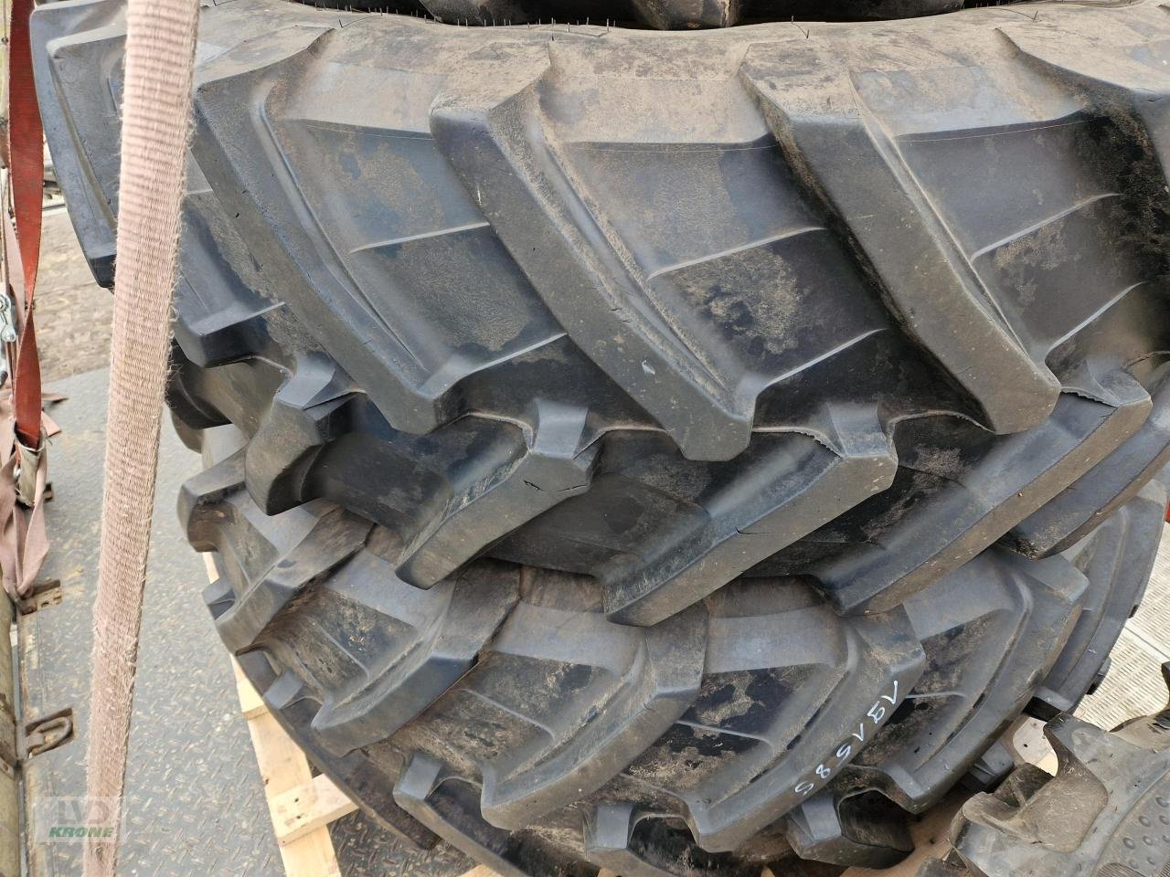 Rad tipa Trelleborg 520/70R38, Gebrauchtmaschine u Spelle (Slika 1)