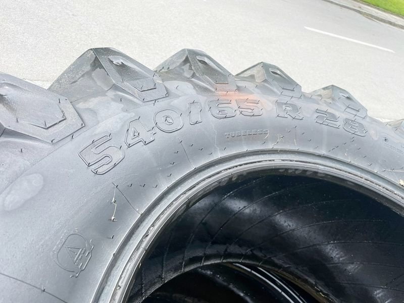 Rad Türe ait Trelleborg 540/65 R 28 TM 800 Reifen, Gebrauchtmaschine içinde St. Marienkirchen (resim 6)