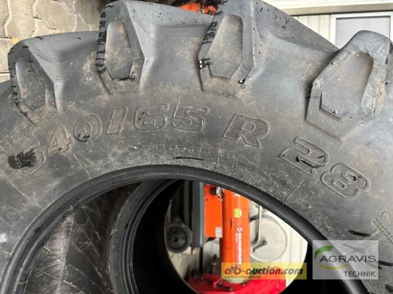 Rad van het type Trelleborg 540/65 R 28 TM 800, Neumaschine in Hörstel (Foto 3)