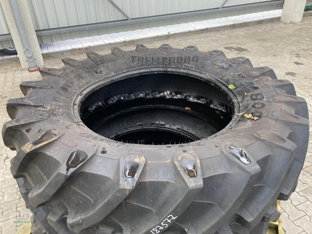 Rad tipa Trelleborg 600/65R38, Gebrauchtmaschine u Spelle (Slika 2)