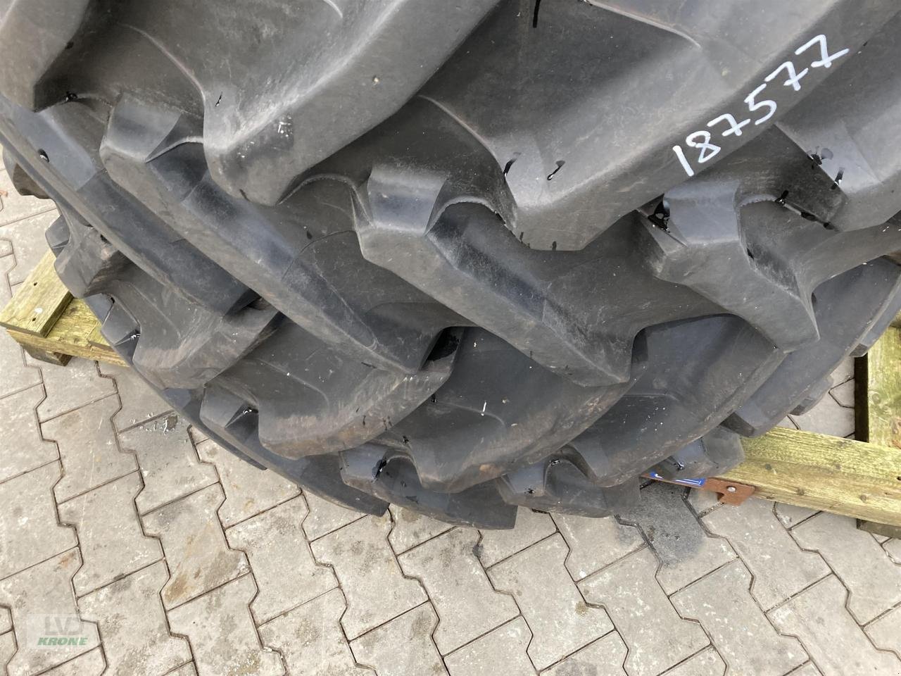 Rad tipa Trelleborg 600/65R38, Gebrauchtmaschine u Spelle (Slika 3)