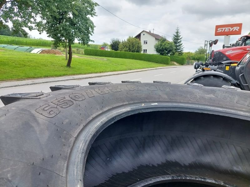 Rad van het type Trelleborg 650/65 R 38 TM 800 Reifen, Neumaschine in St. Marienkirchen (Foto 6)