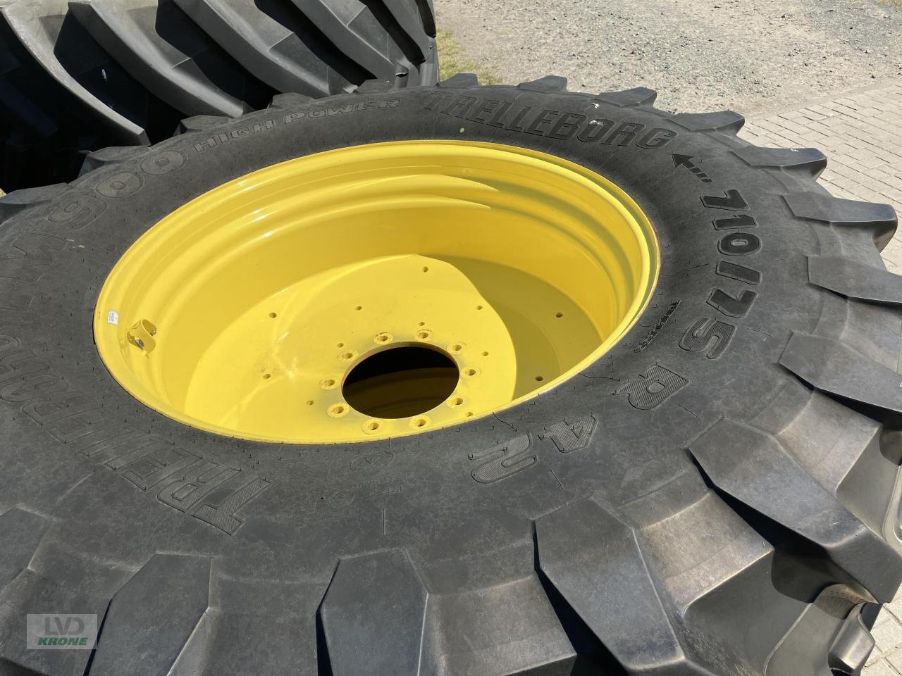 Rad типа Trelleborg 710/75R42, Gebrauchtmaschine в Spelle (Фотография 3)