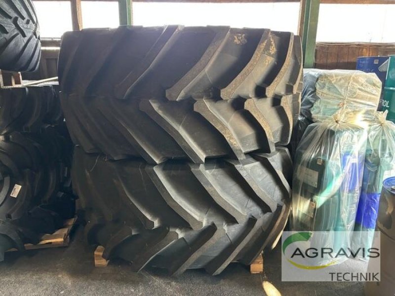 Rad tipa Trelleborg 900/60 R42, Neumaschine u Meschede-Remblinghausen (Slika 1)