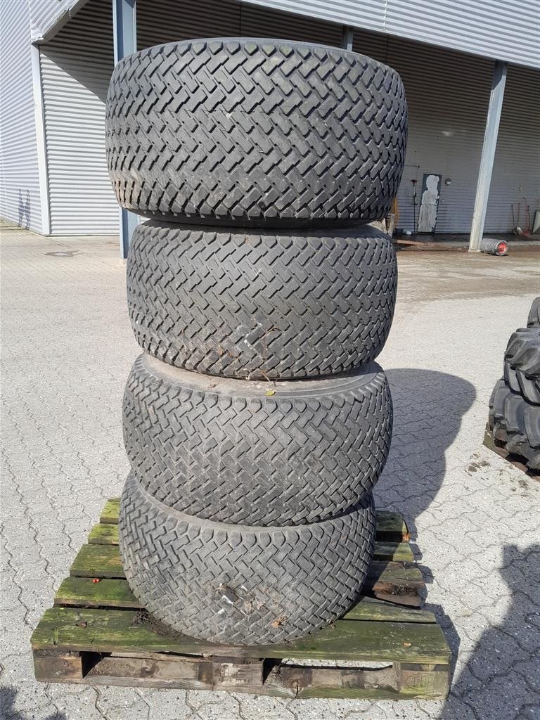 Rad tipa Trelleborg Soft Grip 539 - 33x15.50-15, Gebrauchtmaschine u Horsens (Slika 1)