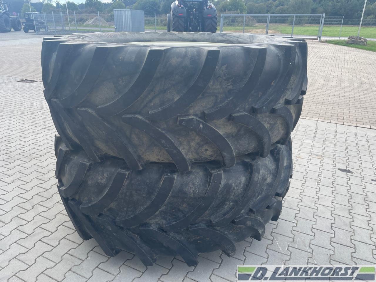 Rad typu Vredestein 2x 650/65R42 mit Felge, Neumaschine v Neuenhaus (Obrázok 1)