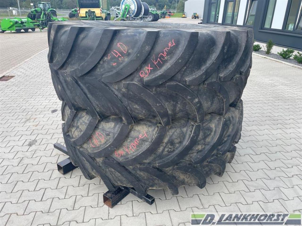 Rad του τύπου Vredestein 2x 650/65R42 mit Felge, Neumaschine σε Neuenhaus (Φωτογραφία 2)