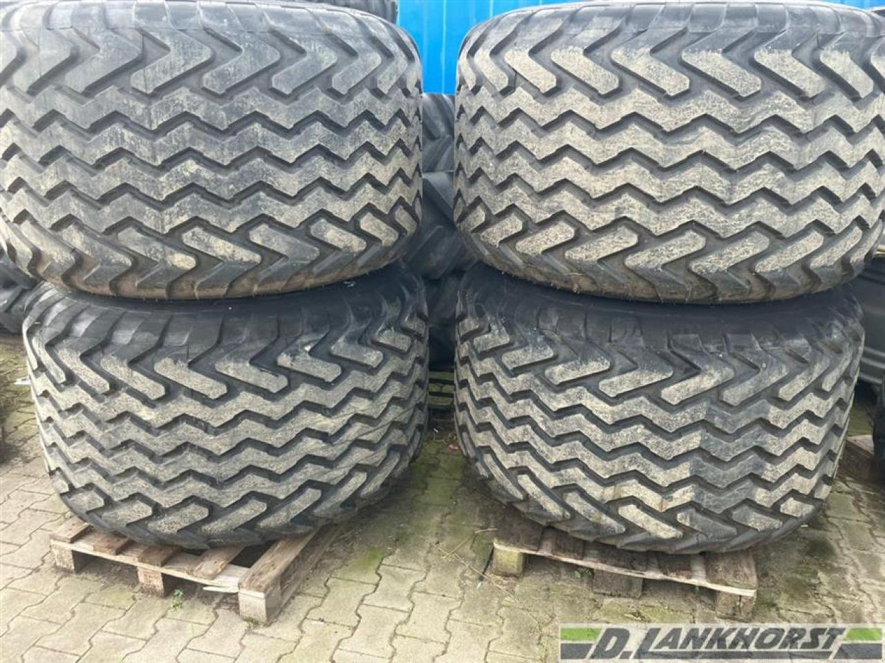 Rad tipa Vredestein 4x 800/45R26.5 mit Felge, Neumaschine u Südlohn (Slika 1)