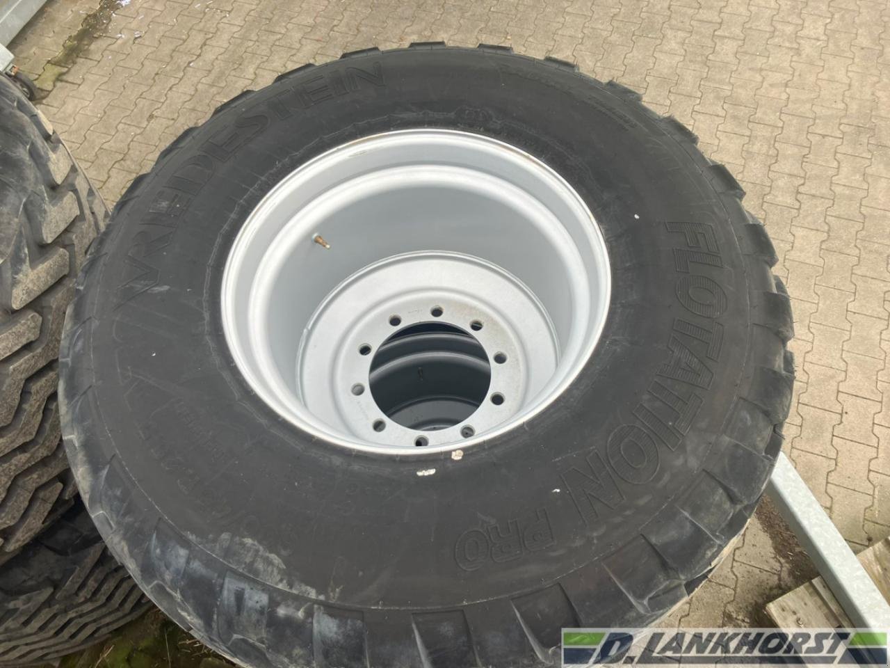 Rad του τύπου Vredestein 4x 800/45R26.5 mit Felge, Neumaschine σε Südlohn (Φωτογραφία 3)