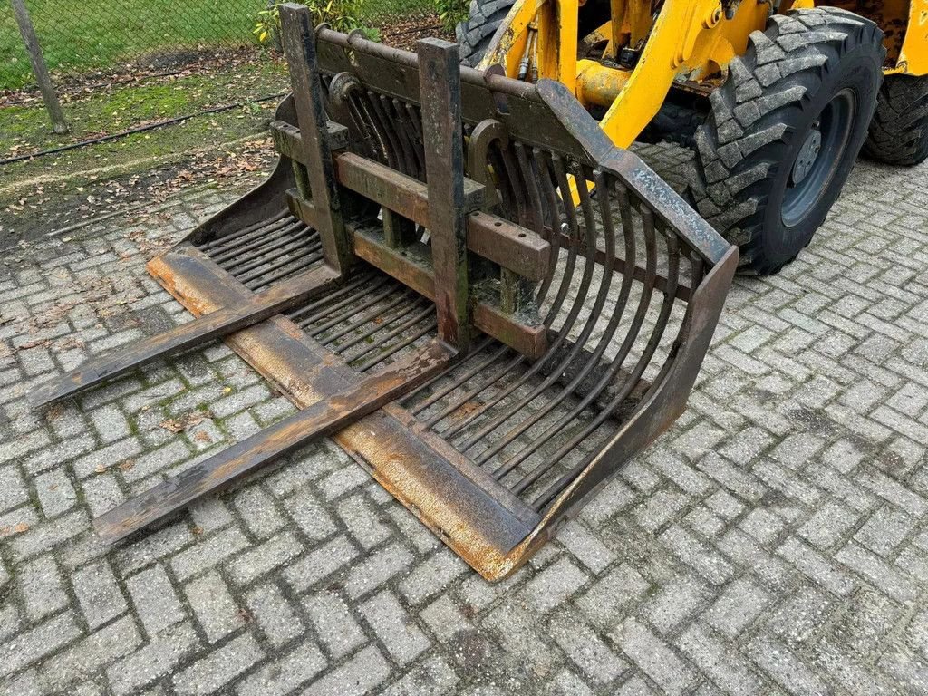 Radlader van het type Ahlmann AL100T Shovel loader, Gebrauchtmaschine in Harskamp (Foto 10)