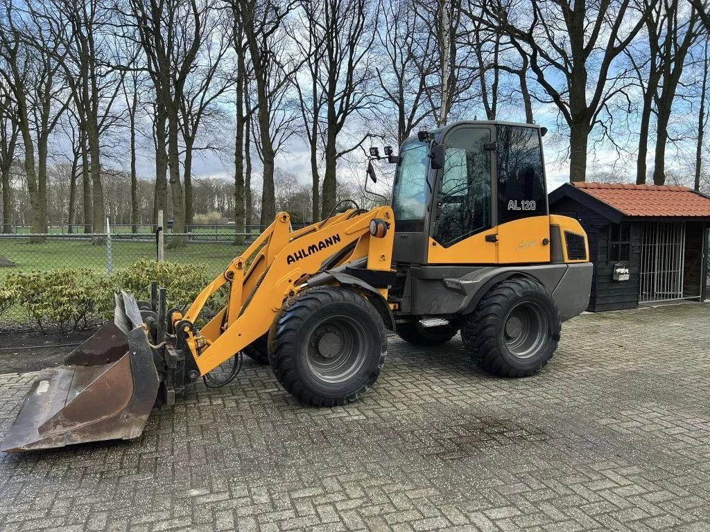 Radlader van het type Ahlmann AL120 Shovel loader, Gebrauchtmaschine in Harskamp (Foto 1)